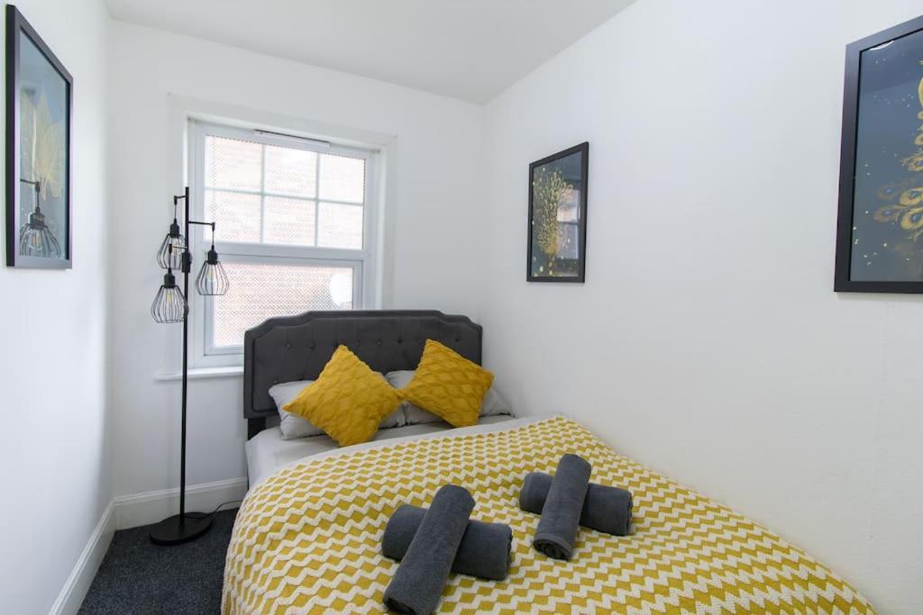Open Mind Property - Southsea With Free Parking Portsmouth Exterior foto
